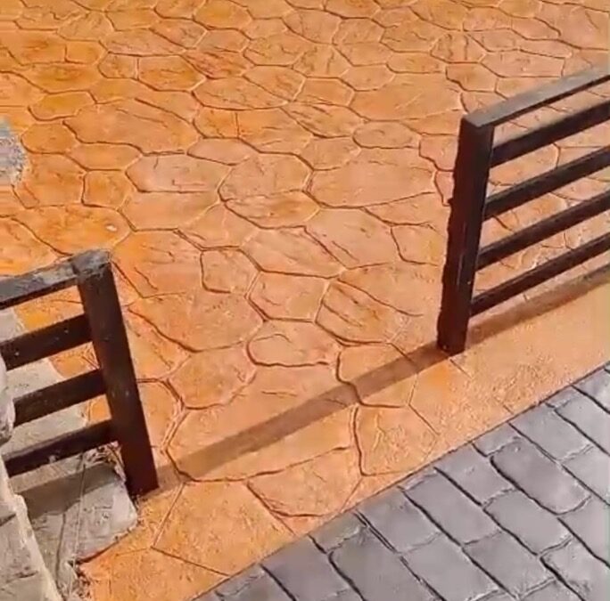 Hormigón impreso para el jardín de una casa en Sentmenat (Vallès Occidental)